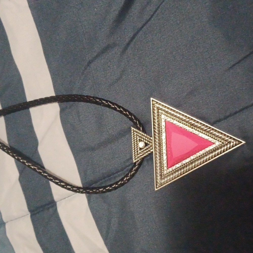 Beautiful Pink Triangle Necklace - Picture 2 of 4